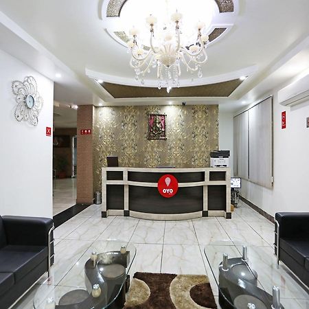 Oyo 4635 Sheetal Hotel Haldwāni Esterno foto